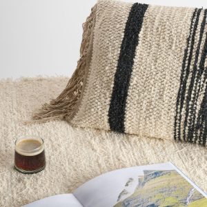 Housse de coussin – Ecru / Gris Charbon – Coton Recyclé- Nunamae